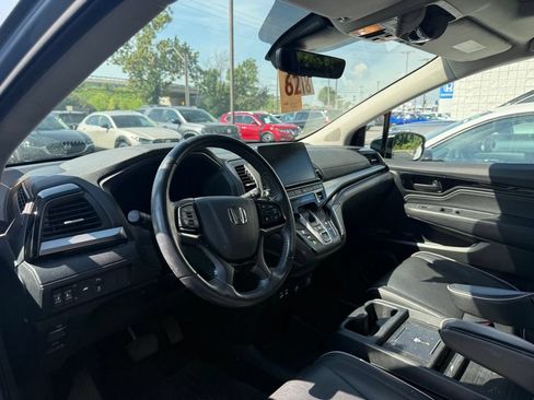Used 2025 Honda Odyssey Touring image 8