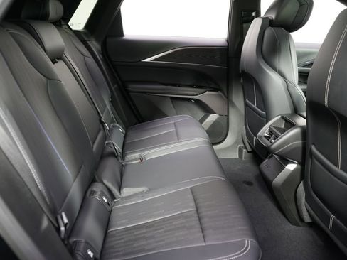 Used 2024 Cadillac Lyriq Luxury w/ LPO, Floor Liner Package AWD/4WD image 18