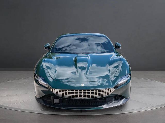 Used 2023 Ferrari Roma RWD image 9
