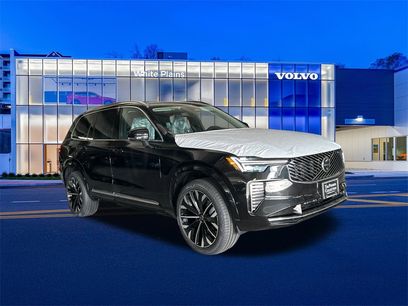New 2026 Volvo XC90 B6 Plus w/ Protection Package Premier