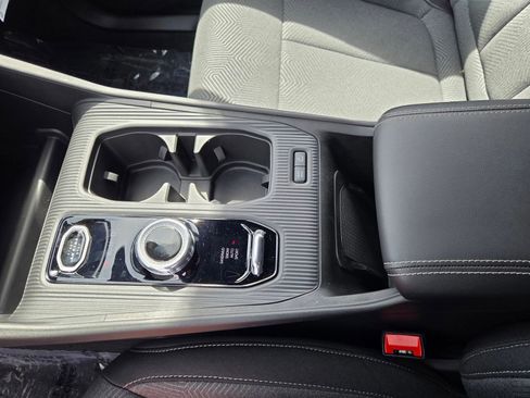 New 2026 Jeep Cherokee Laredo image 10