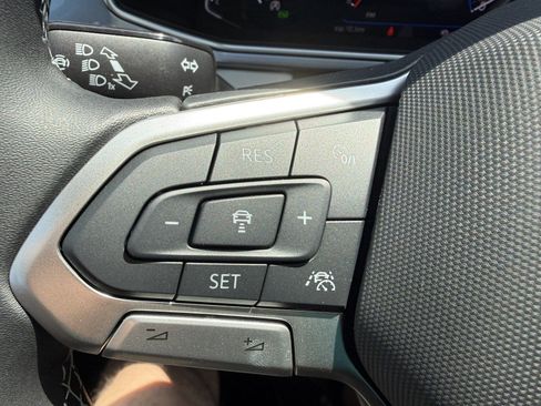 New 2026 Volkswagen Taos SEL AWD/4WD image 13