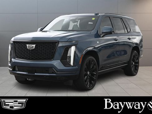 Certified 2026 Cadillac Escalade Platinum Sport w/ LPO, ONYX Package AWD/4WD image 1