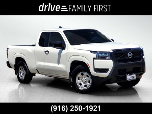 Used 2026 Nissan Frontier S RWD image 1