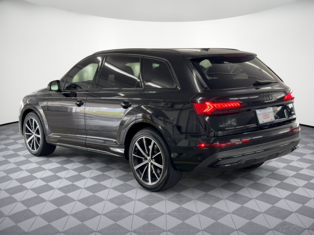 Used 2022 Audi Q7 3.0T Prestige AWD/4WD image 3