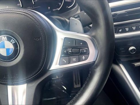 Used 2020 BMW 330i Sedan w/ M Sport Package RWD image 19