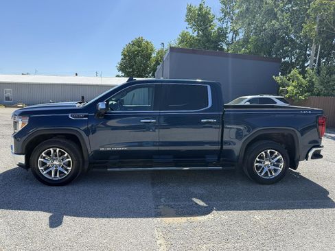 Used 2020 GMC Sierra 1500 SLT w/ SLT Premium Package AWD/4WD image 2