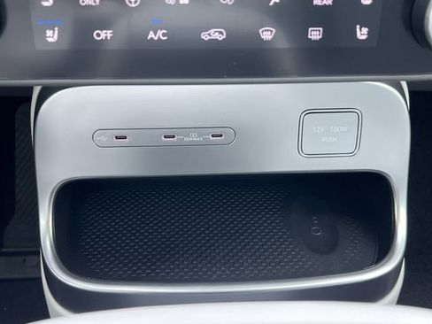 New 2026 Hyundai Ioniq 9 SEL AWD/4WD image 15