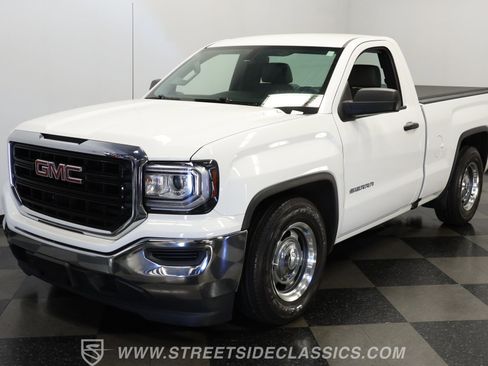 Used 2018 GMC Sierra 1500 1500 Supercharged image 17