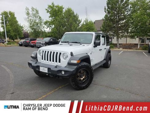 Used 2018 Jeep Wrangler Unlimited Sport AWD/4WD image 1