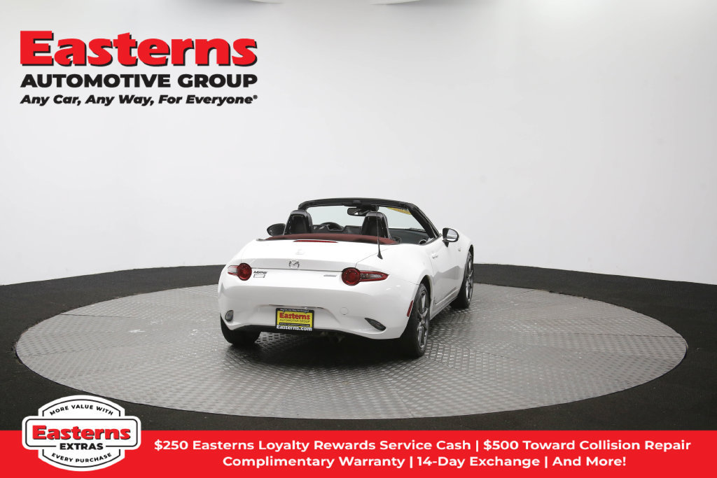 Used 2018 MAZDA MX-5 Miata Grand Touring RWD image 38