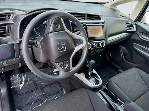 Used 2015 Honda Fit EX image 9