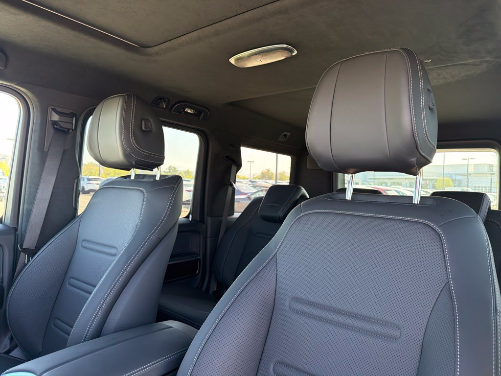 New 2027 Mercedes-Benz G 580 e image 20