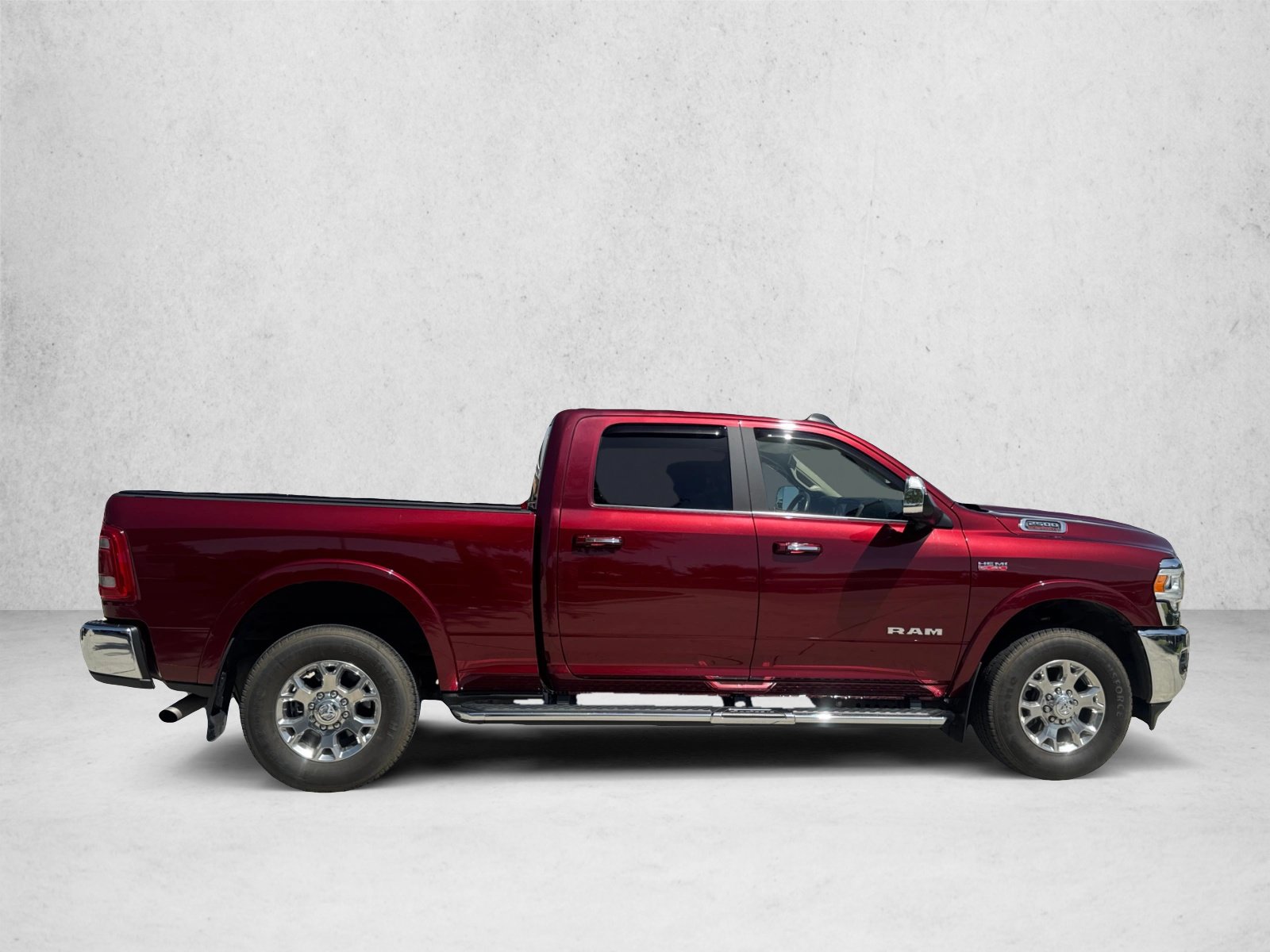 Used 2022 RAM 2500 Laramie RWD image 4