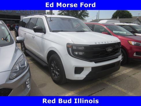 Used 2025 Ford Expedition Max Active AWD/4WD image 1