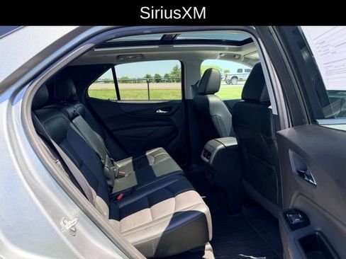 Used 2024 Chevrolet Equinox Premier AWD/4WD image 10