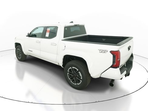 New 2025 Toyota Tacoma TRD Sport image 5