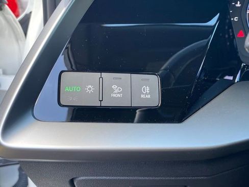 Used 2023 Audi A3 2.0T Premium image 15