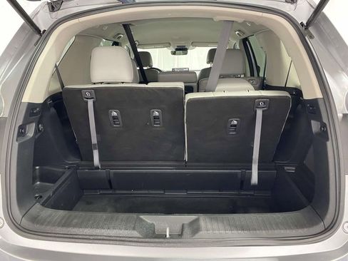 Used 2023 Honda Pilot EX-L image 9