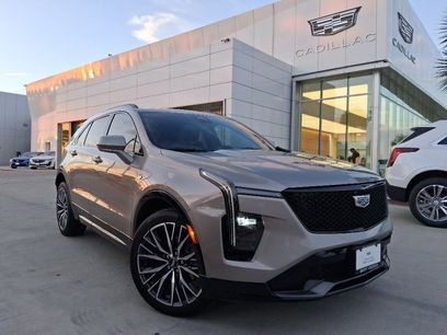 Used 2024 Cadillac XT4 Sport w/ Technology Package