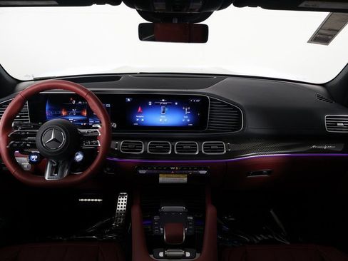 New 2026 Mercedes-Benz GLS 63 AMG 4MATIC image 4