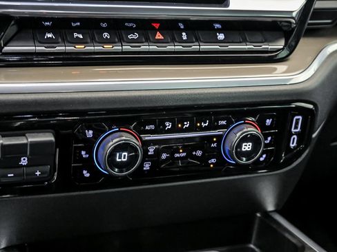 Used 2022 Chevrolet Silverado 1500 High Country w/ LPO, Dark Essentials Package AWD/4WD image 24