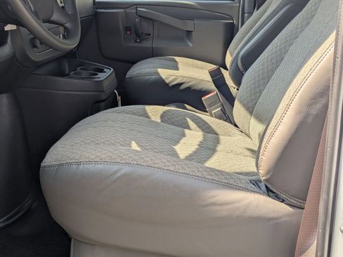 New 2025 GMC Savana 3500 w/ Power Convenience Package image 31