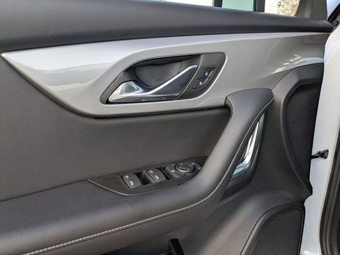 Used 2025 Chevrolet Blazer LT image 14