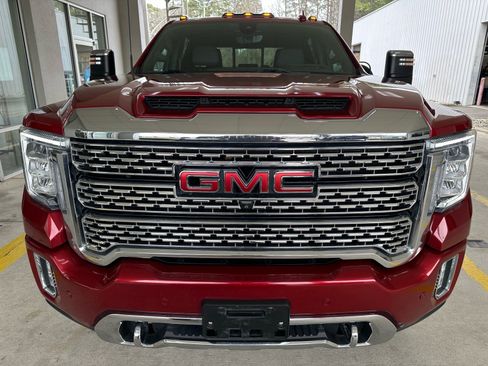 Used 2022 GMC Sierra 2500 Denali w/ Denali Ultimate Package image 10