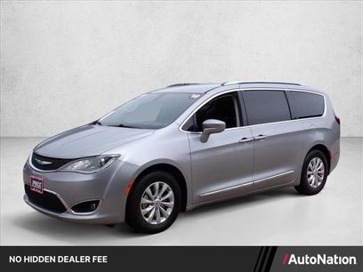 Used 2018 Chrysler Pacifica Touring-L