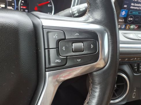 Used 2020 Chevrolet Blazer Premier w/ Driver Confidence II Package AWD/4WD image 17