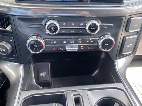 Used 2022 Ford F150 XLT w/ Equipment Group 302A High AWD/4WD image 13