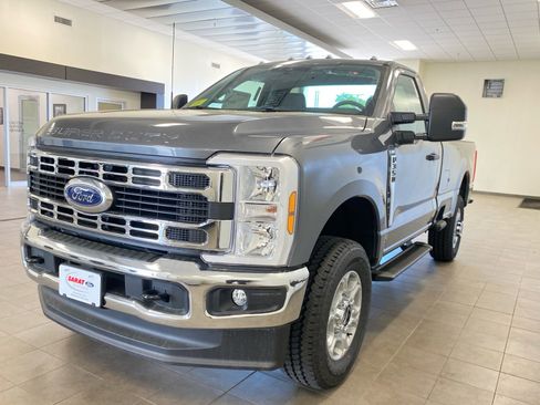 New 2026 Ford F350 XLT w/ FX4 Off-Road Package AWD/4WD image 11