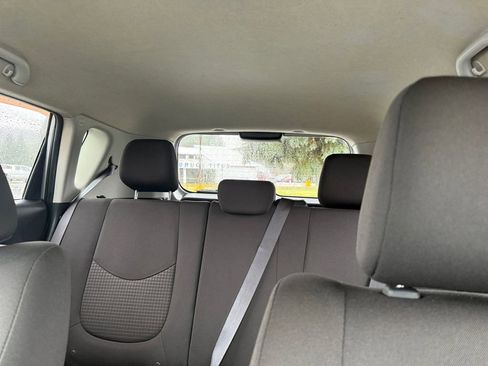 Used 2013 Kia Soul Base image 25