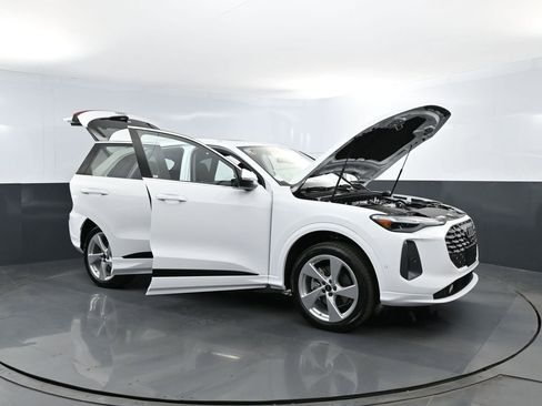 New 2026 Audi Q5 Premium Plus AWD/4WD image 27