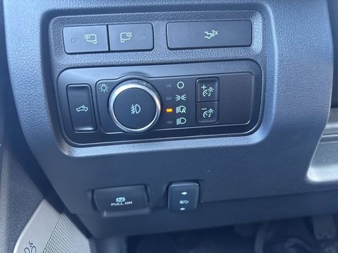 Certified 2024 Ford F250 Lariat w/ Tremor Off-Road Package image 28