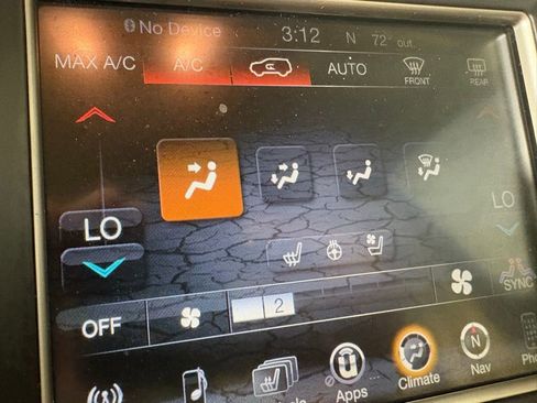 Used 2017 Jeep Grand Cherokee Overland w/ Jeep Active Safety Group image 29