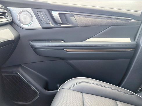 New 2026 Buick Enclave Avenir w/ Super Cruise Package FWD image 22