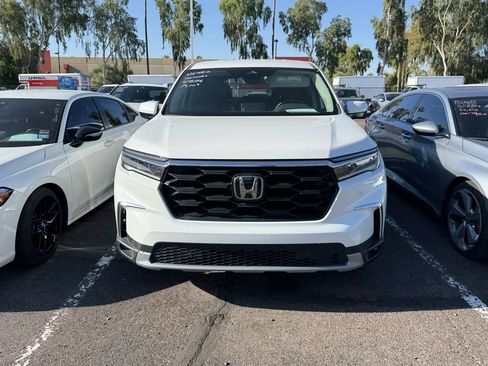 Certified 2024 Honda Pilot EX-L image 2