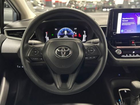 Used 2026 Toyota Corolla LE w/ LE Premium Package FWD image 31