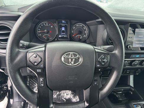 Used 2023 Toyota Tacoma SR image 17