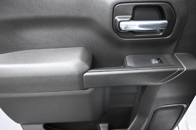 Used 2021 Chevrolet Silverado 1500 Custom w/ Custom Max Trailering Package AWD/4WD image 19