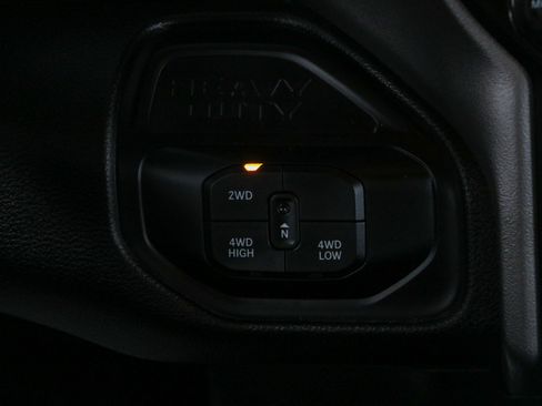 Used 2025 RAM 2500 Big Horn AWD/4WD image 22