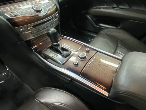 Used 2016 INFINITI Q70 L 3.7 w/ Deluxe Touring Package image 29