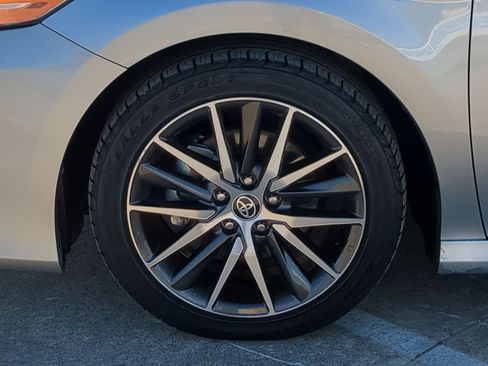 Used 2023 Toyota Camry XLE image 11