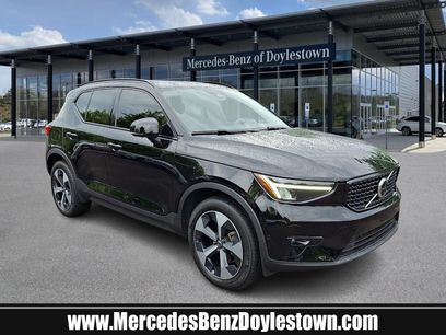 Used 2023 Volvo XC40 B5 Plus w/ Driver Assist Package