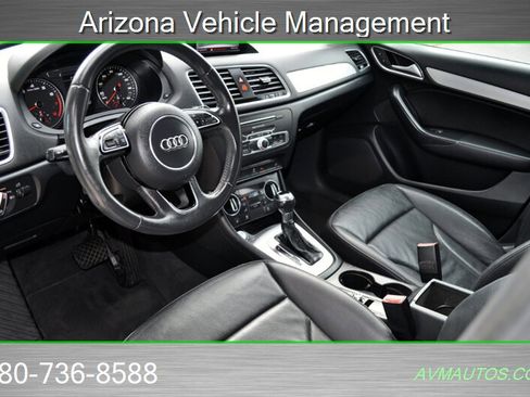 Used 2018 Audi Q3 2.0T Premium Plus w/ Premium Plus Package image 17