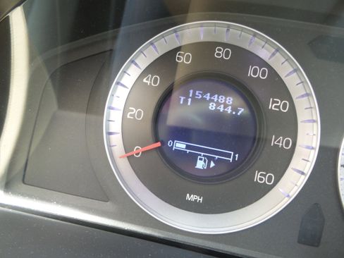 Used 2009 Volvo XC70 3.2 image 14