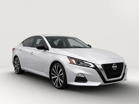 Used 2021 Nissan Altima 2.5 SR FWD image 1