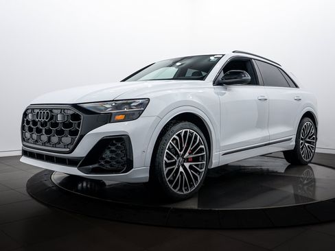 New 2026 Audi SQ8 Prestige image 6